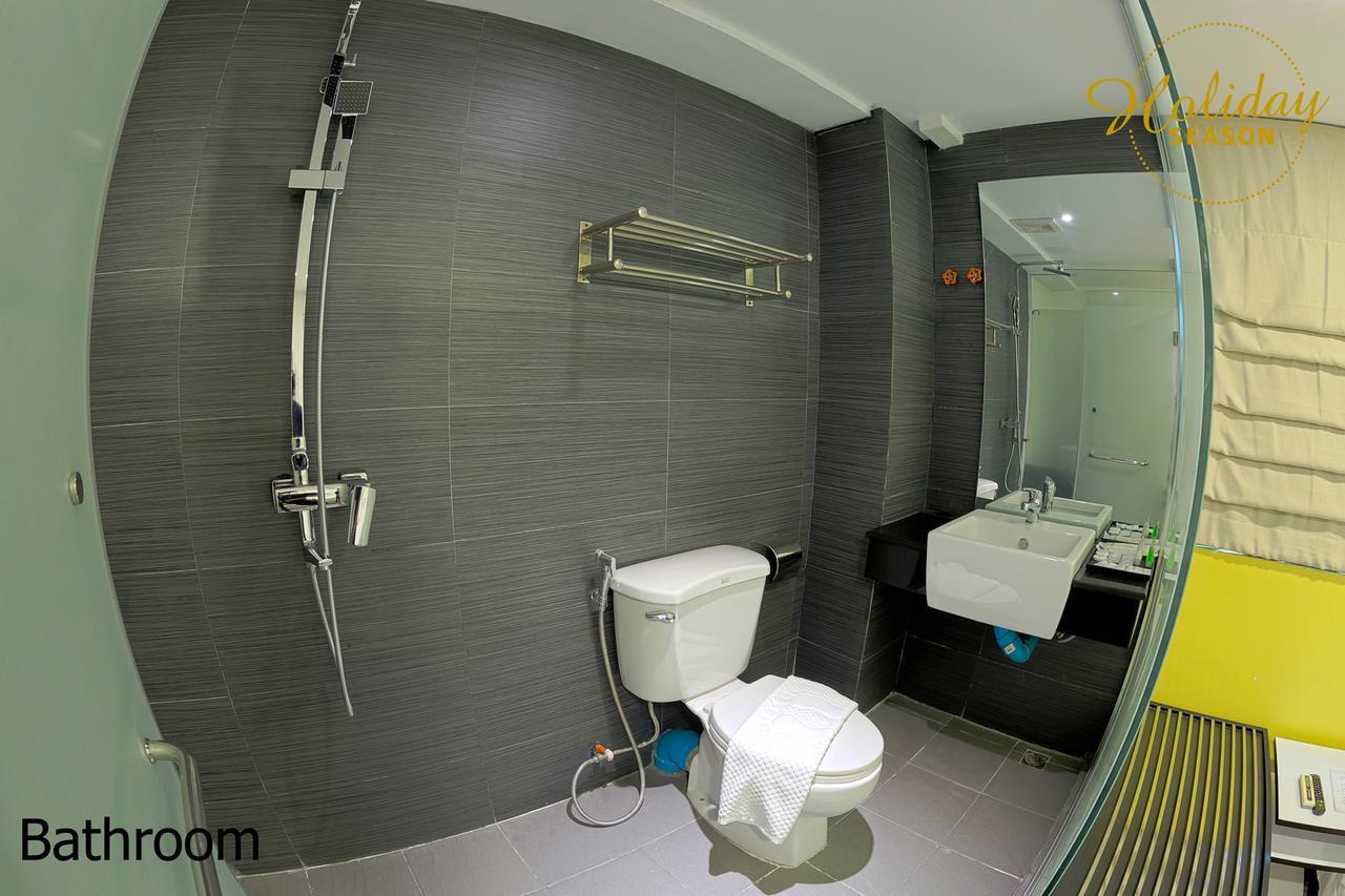 Holiday Season Motel Yangon Exterior foto